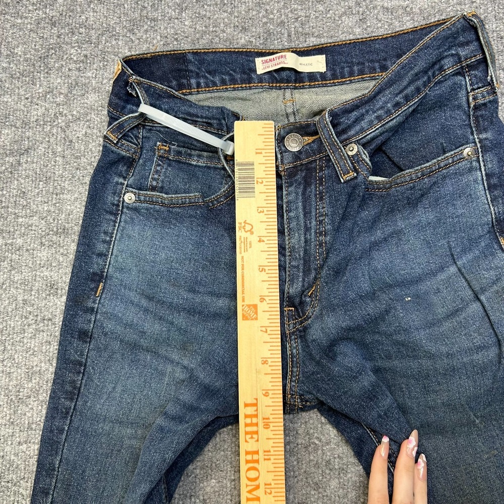 Levi Strauss Signature Jeans Women's Blue Denim Stretch Athletic Fit - 26x29.5 - Picture 4 of 11